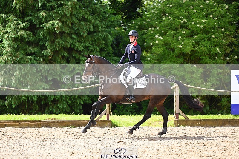 240526-104627-20151 - 325-MIDNIGHT_ENDEAVOUR-Tom_Jackson