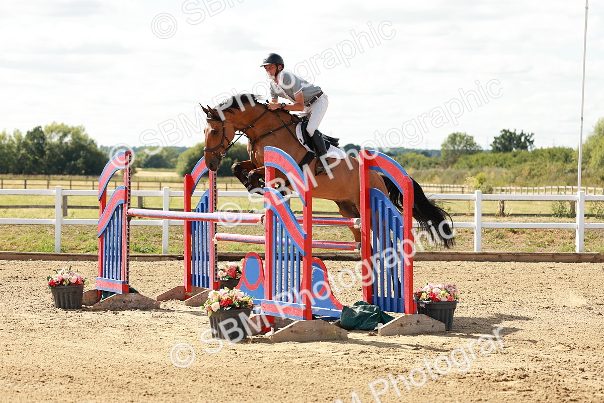 SBM_020461 - Class 23 - Senior Foxhunter - 1.20m