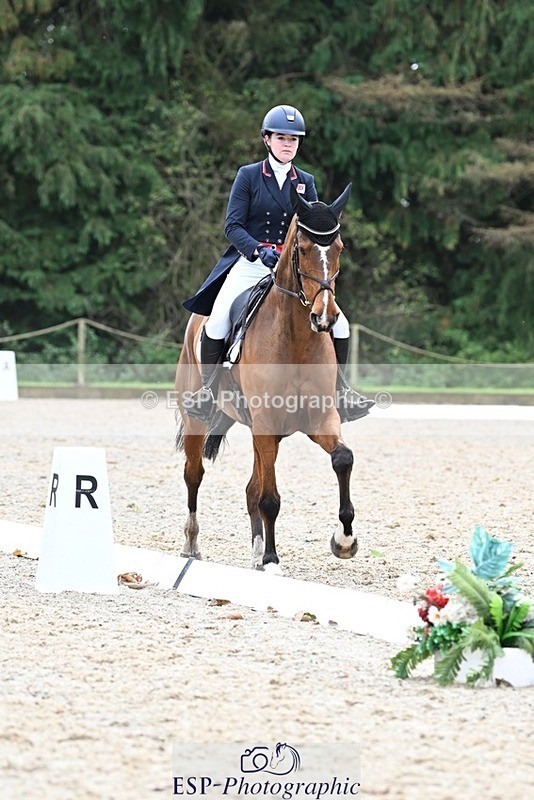 231019-131055-02956 - 050-VENDOME.BIATS-Annabel.Finston-DR