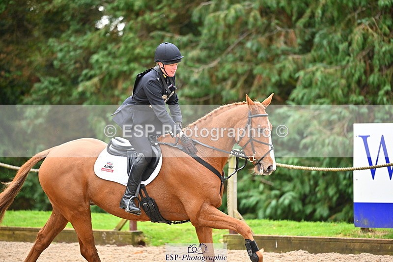 251026A-111801-23924 - D-321-Kirstie.Deakin-Main