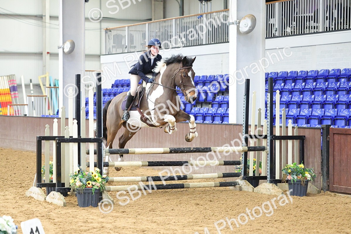 SBM_009711 - Class 20 - Senior British Novice/ 90cm Open - First Round (0.90m)
