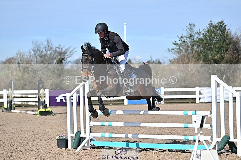 250314-105404-00087 - Cls 2 British Novice and 90cm