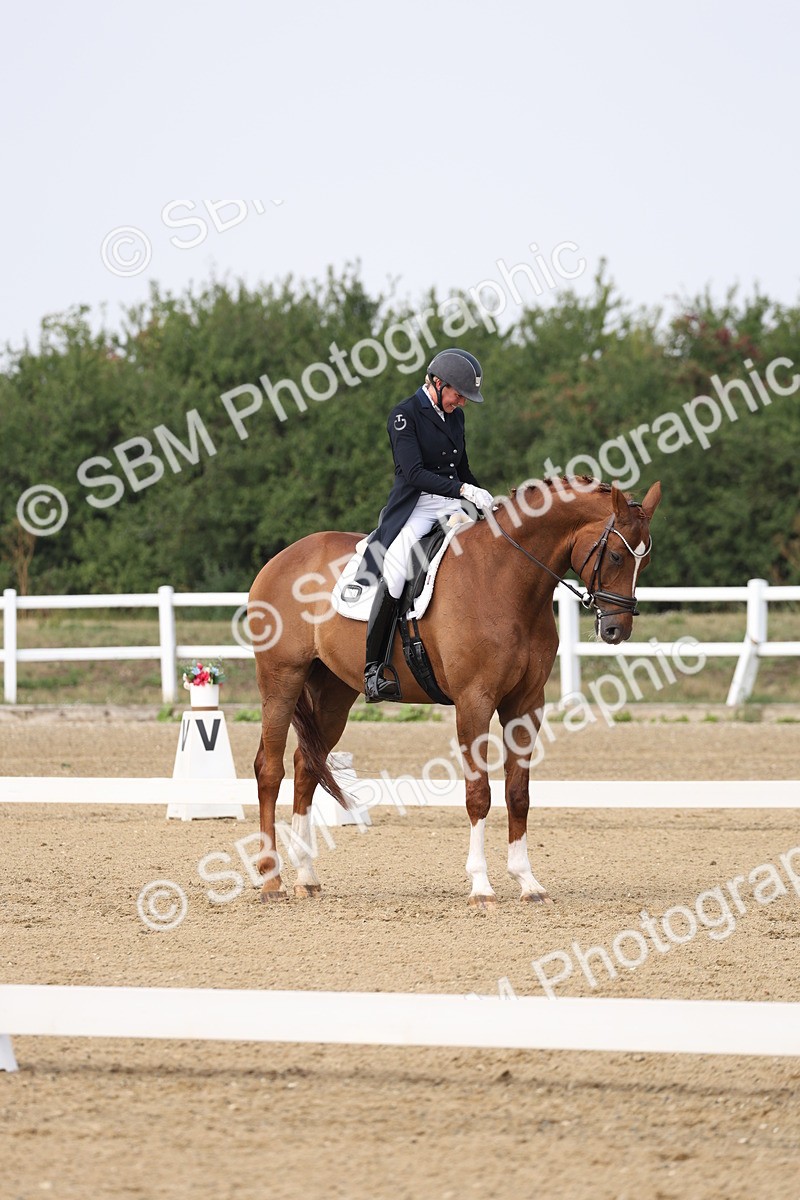 SBM_007222 - Class 9 - FEI INT I - 13.37-14.33