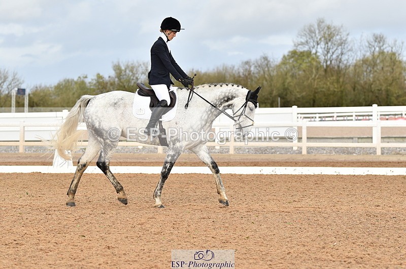 231104A-113136-01557 - Cls 5 Novice 37A