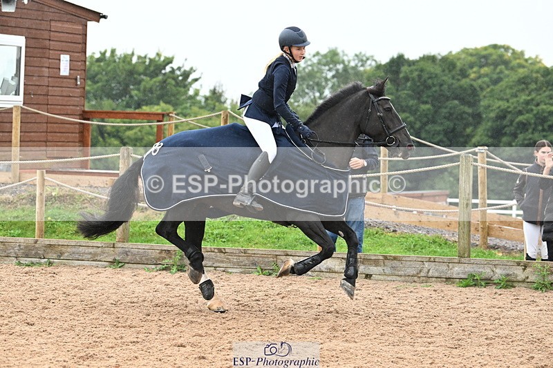 240907A-145401-02470 - Cls 4 Pony Big Team 95cm & 1.05m
