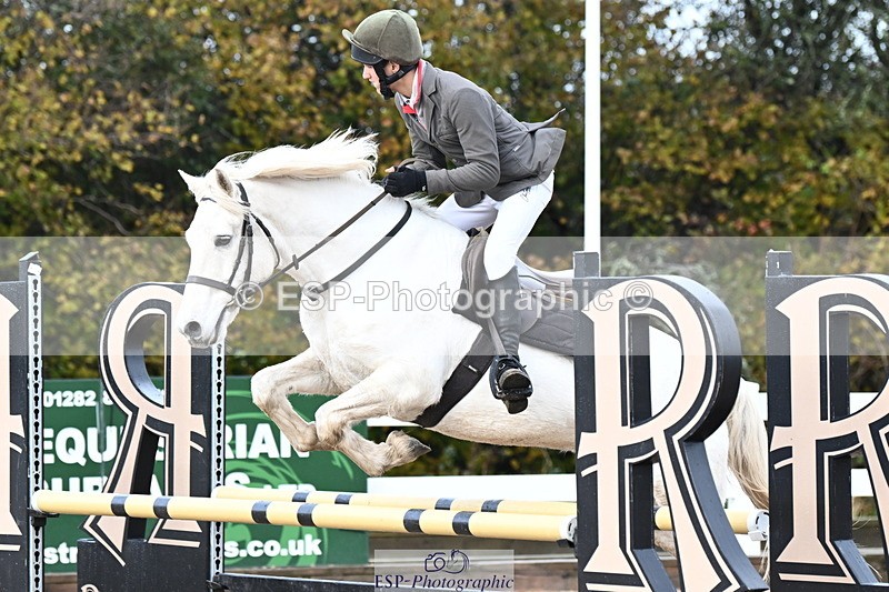 231118A-105639-01583 - Cls 5 Discovery & 90cm Open