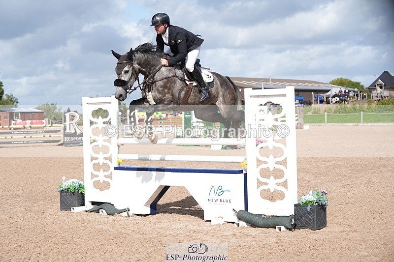 250913-114639-06733 - Cls 15 Snr Foxhunter