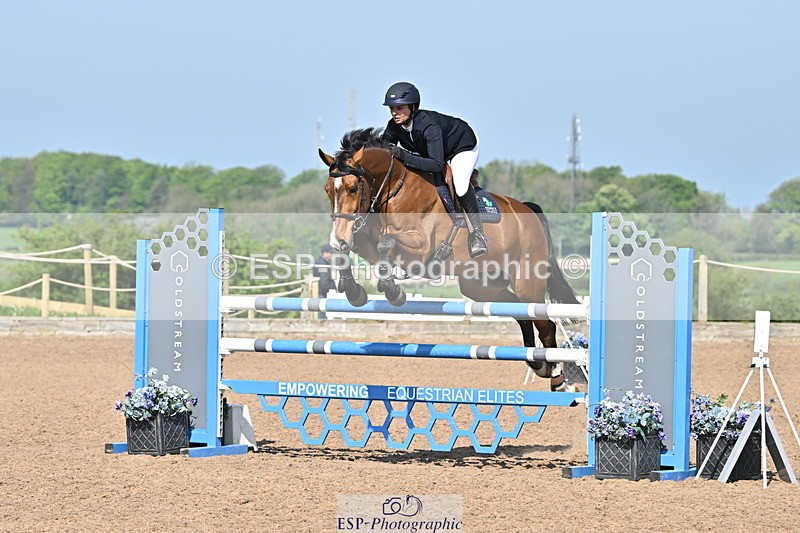 240509A-100631-00770 - Cls 8 Foxhunter