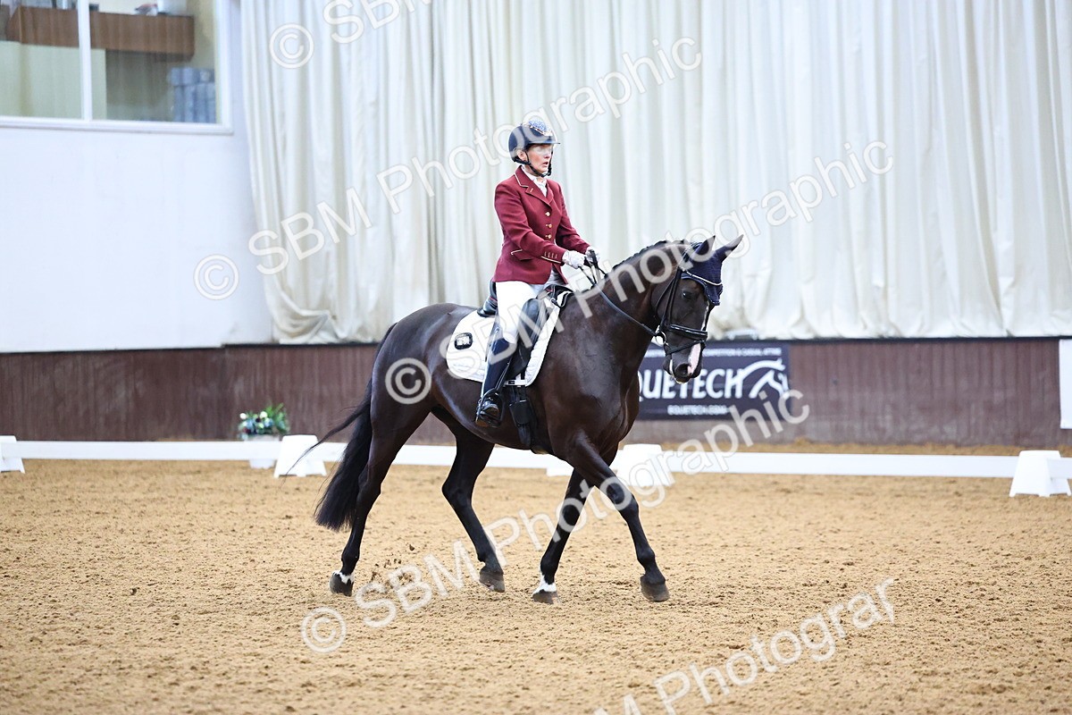 SBM_005609 - Class 5 - Novice 6 - 9.30-10.33