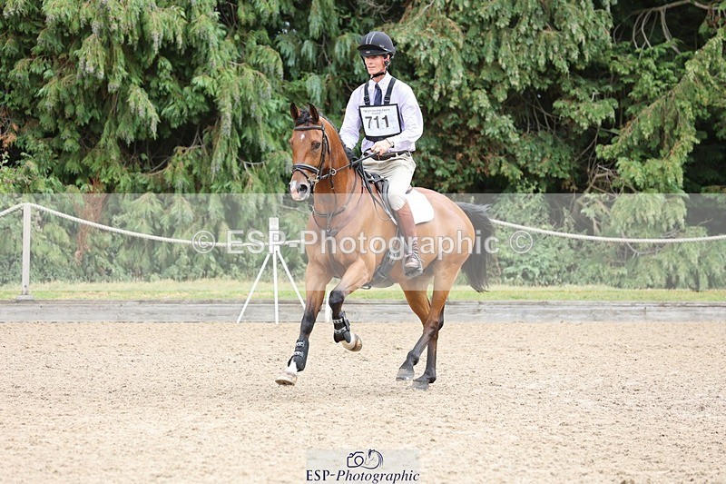 250803A-135042-14409 - P-711-William.Fox-Pitt-CUSCO