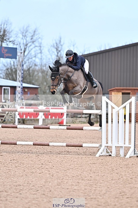 260211-140204-00646 - Cls 5 Foxhunter and 1.20m