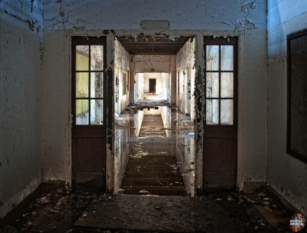 Pilgrim State Hospital (Brentwood, NY) | Reflection of a Ruin - Pilgrim State Hospital