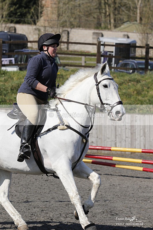 _EST0634 - Bourne Valley Riding Club Winter Showjumping 27/03/22