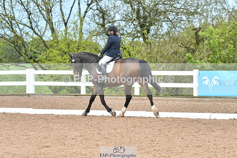 230511A-143718-00961 - BD Cls 14 Adv Medium 98