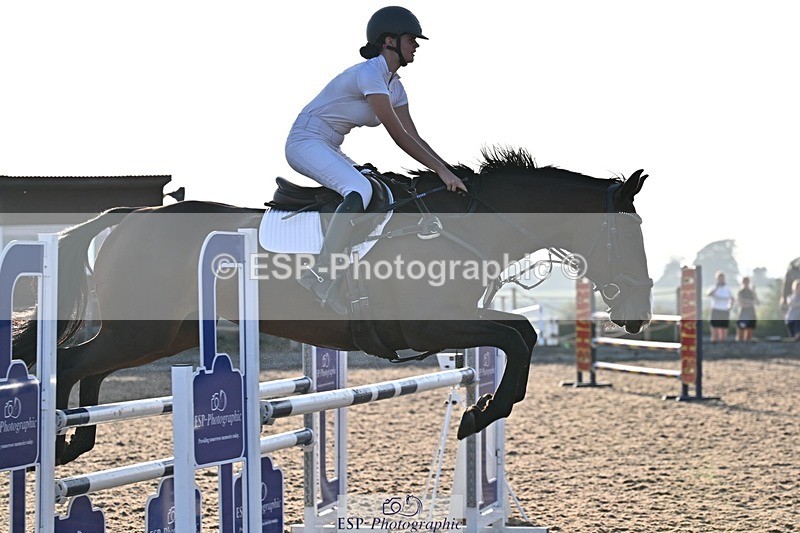 250812-191300-00541 - 1m and 1.10m