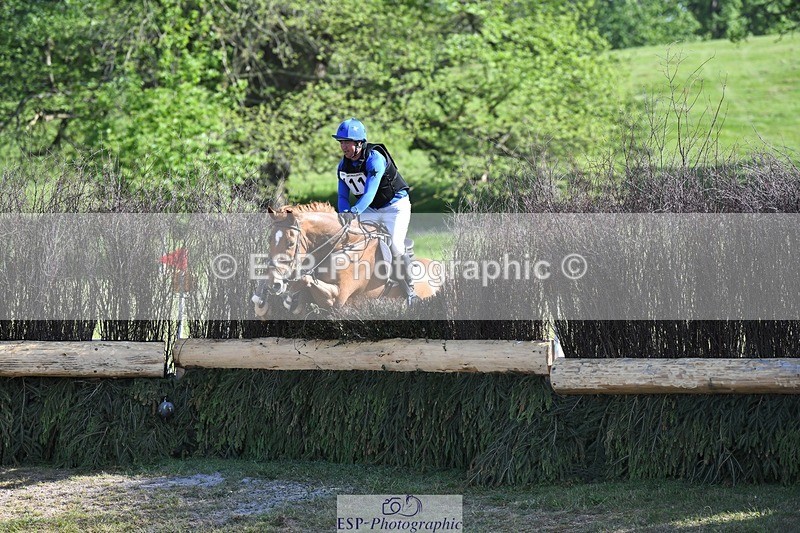 230527-164402-12920 - 111-CREEVAGHSTABLES_IFICUDIWUD-Tim_Cheffings-XC