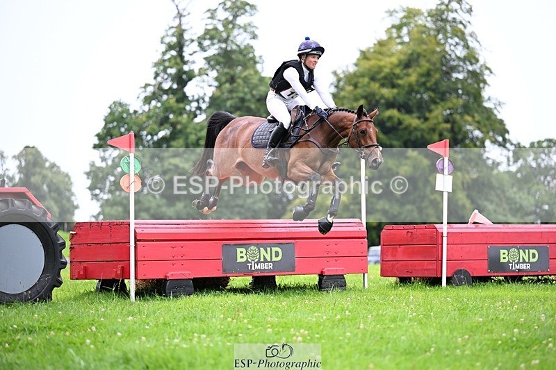 240803-110825-01215 - 135-Valentine_Emsens-CHELLY_BABY_Z