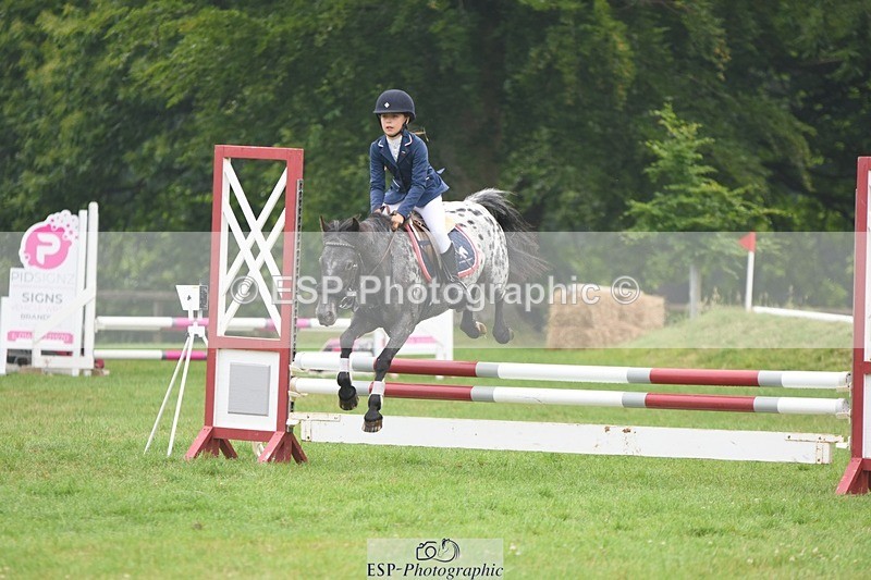 230618-090812-08822 - Cls 27 Cats & Pipes 128cm & 138cm