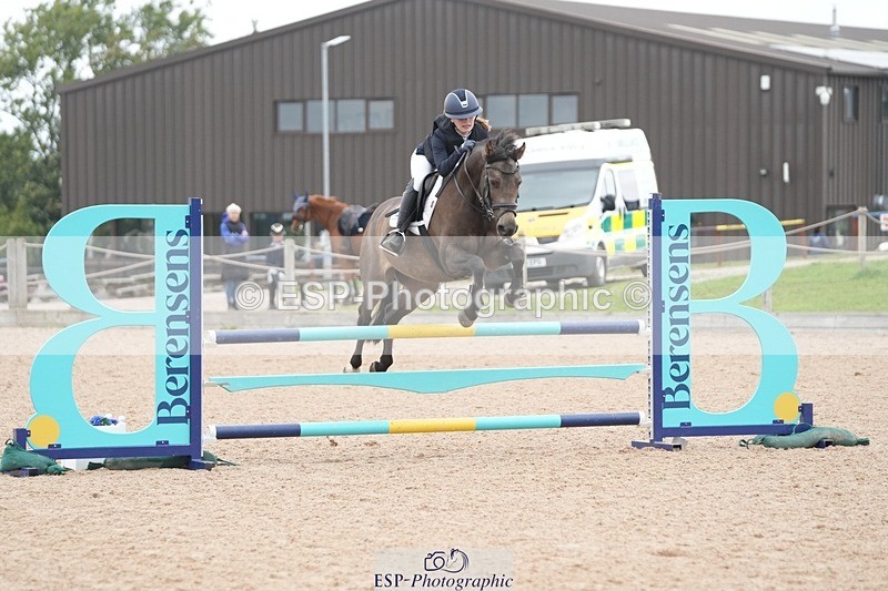 250920-110156-00672 - Cls 8 Pony Discovery