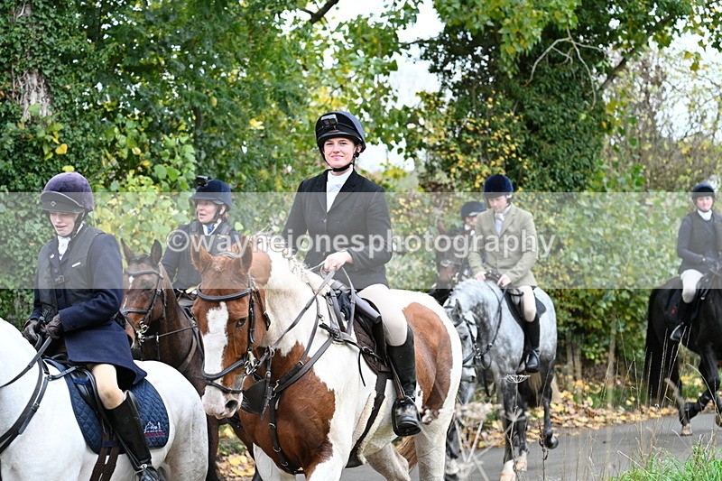 WJ7_7373 - Walk Home..