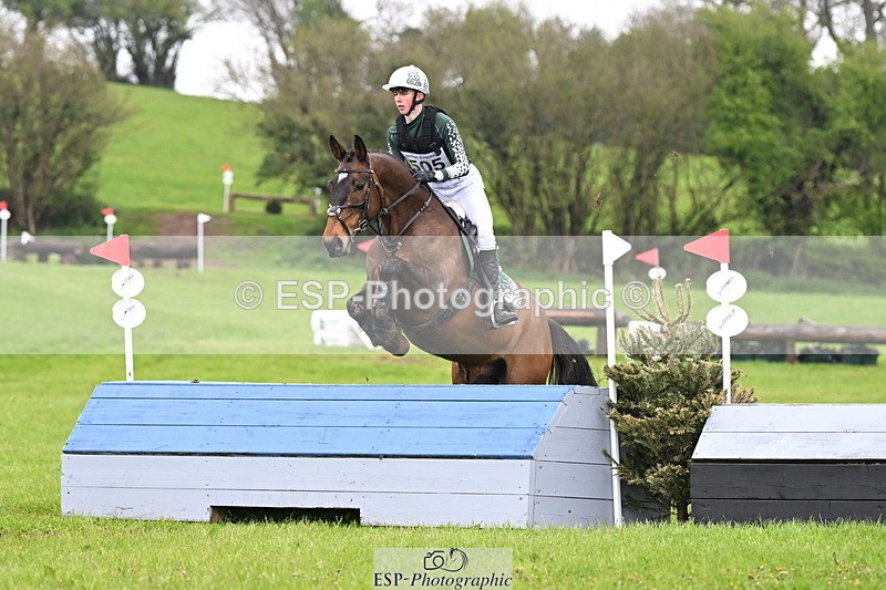 250419-104258-08646 - 505-Connor.Heard-CHARLIE.BUBBLES