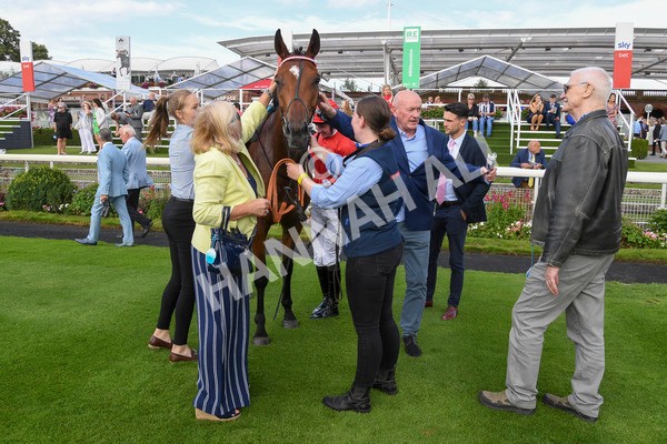 280723-Race 1-Tele Red-0028 - Race 1 5.00pm Pearly Cow Handicap