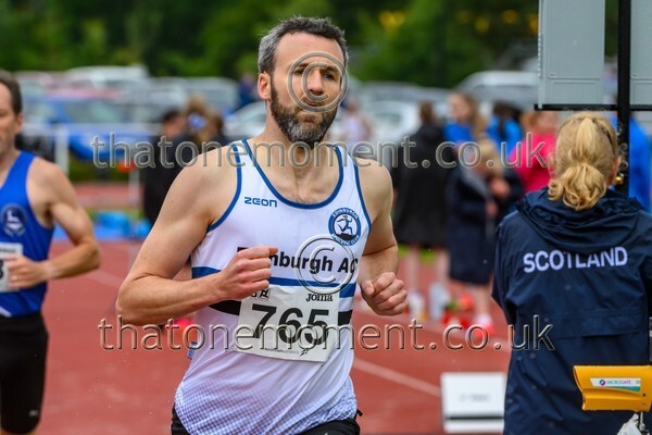 ComMast25-921228 - Track Male Set Two