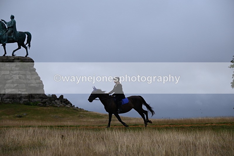 DSC_2075 - Time at Statue 12:13 to 12:32