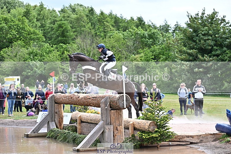 250525A-125731-16131 - D-417-Laura.Collett-DACAPO