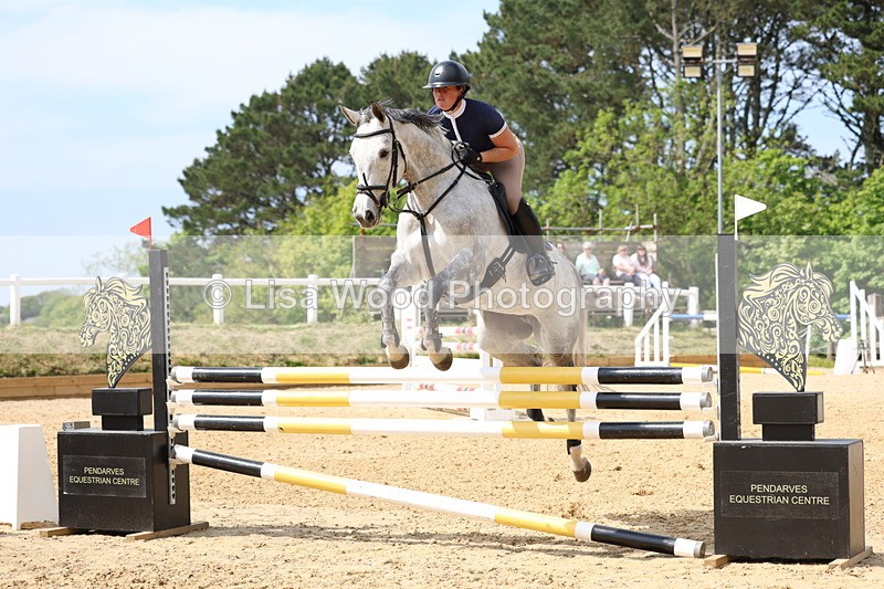 3E7A7283 - Class 7: Senior Newcomers/1.10m open