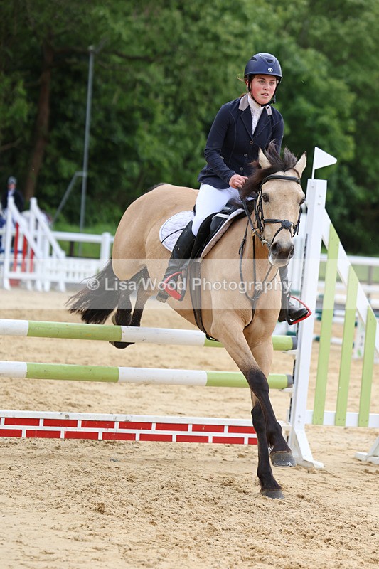 3E7A5081 - Class 9: 80cm Senior