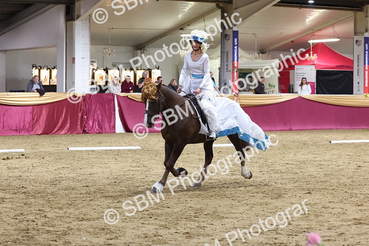 SBM_10283 - Class 52 Strictly Fancy Dress-Age