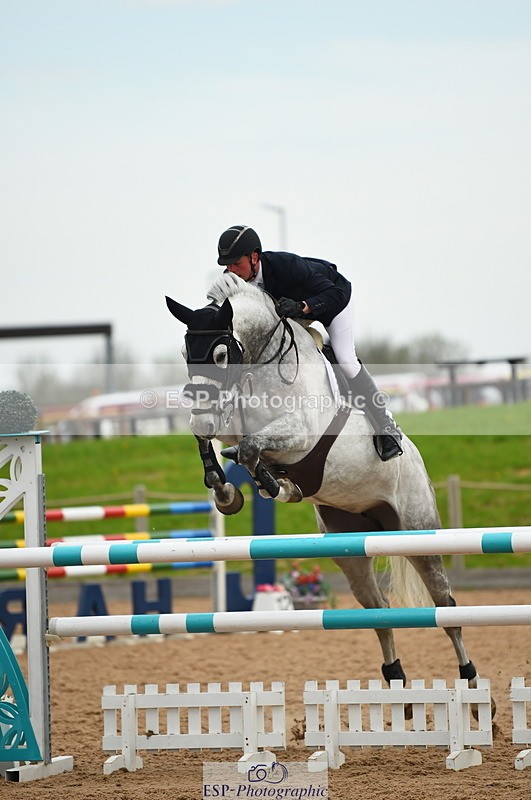 230504A-092510-00348 - Cls 8 Snr Foxhunter
