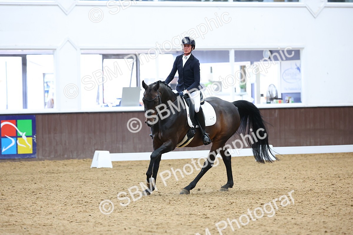 SBM_016611 - Class 16 - Novice FSM - 11.50-12.38