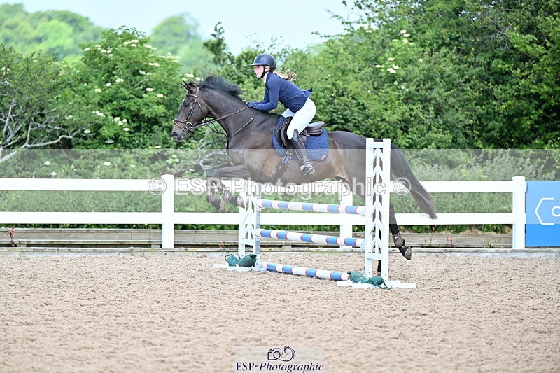 240605A-104104-00093 - Cls 1 British Novice and 90cm Open
