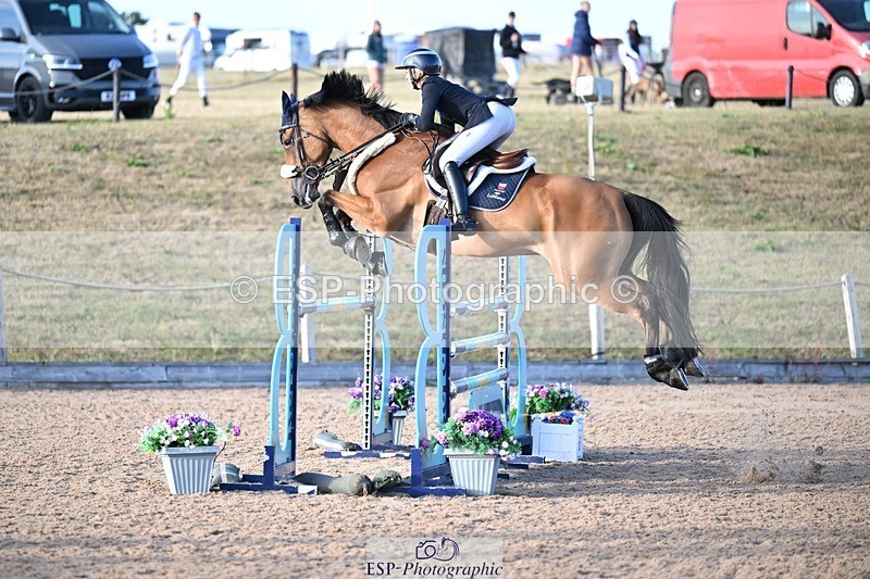 260731-193658-07179 - Cls 15 Snr Foxhunter