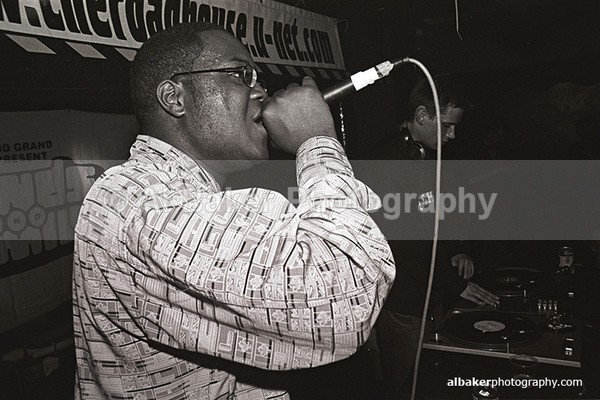 39 - Friends-&-Family @ the-roadhouse 19.04.03