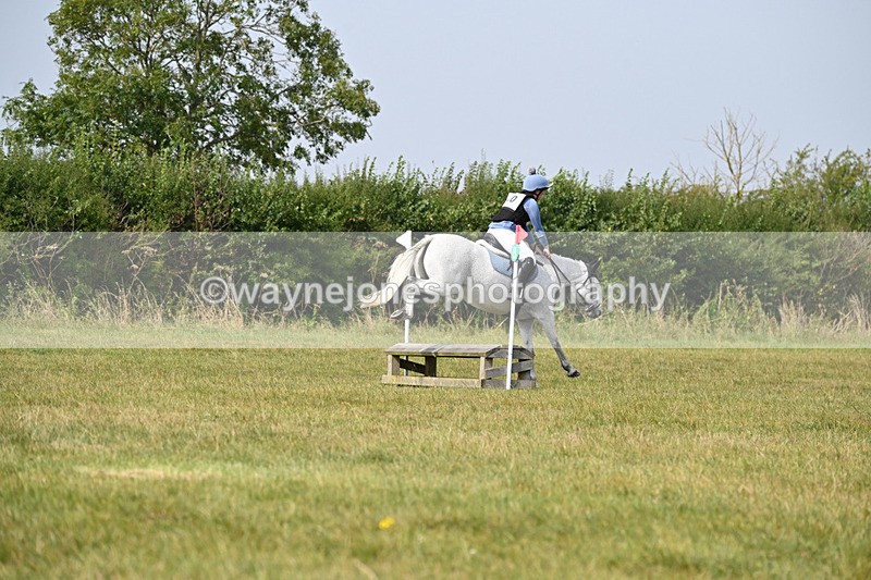 WJ6_2146 - 60cm XC Time 13:54 to 14:20