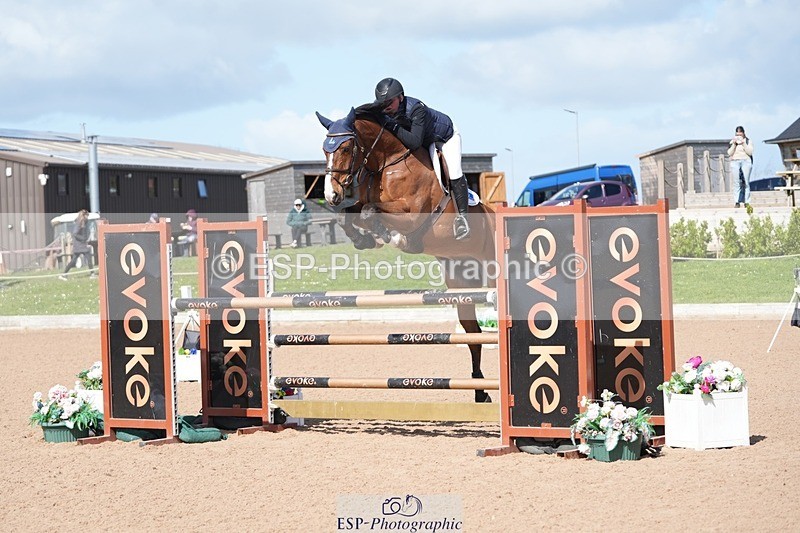 260328-124001-03420 - Cls 15 Foxhunter