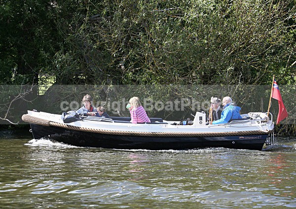 120701 RIVER DOG WT7A4068 - HENLEY ROYAL REGATTA - Sunday 1st July 2012