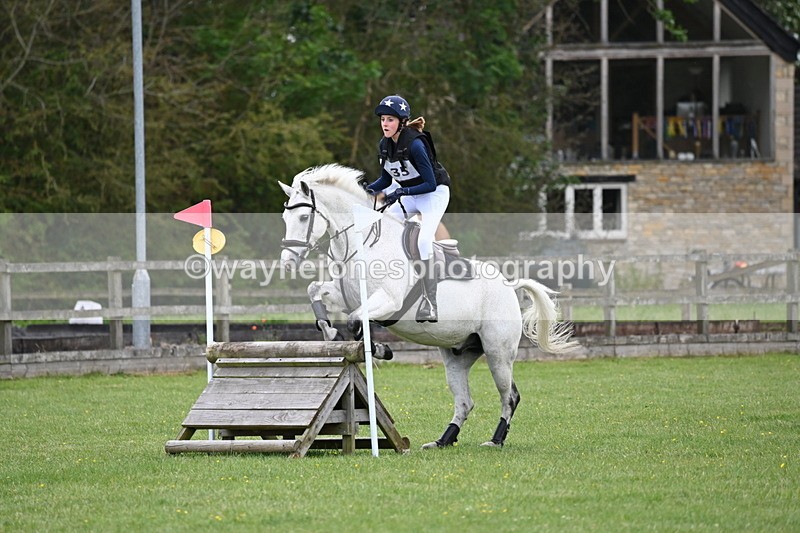 WJ6_3603 - Class 5 80cm Pairs