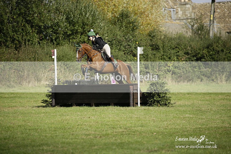  WWHT 171021 3146 - Intermediate (0.90m)  17/10/21