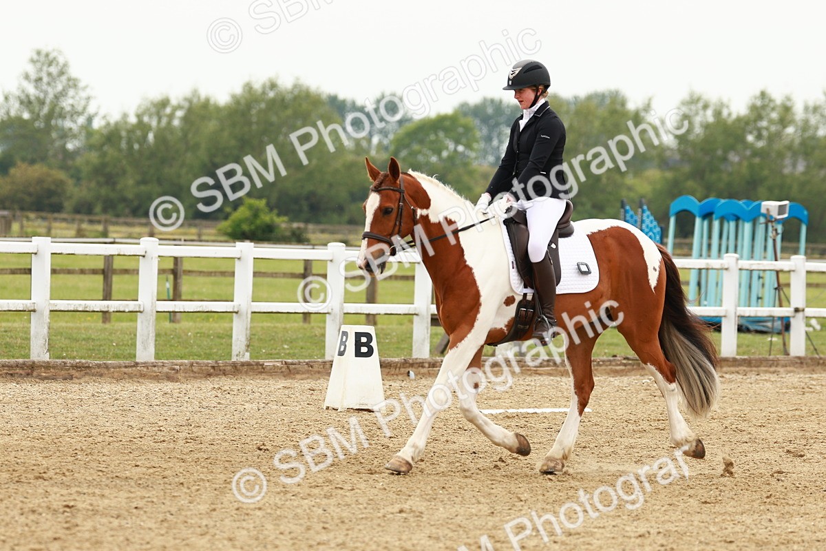 SBM_001200 - Class 6 - Novice 4