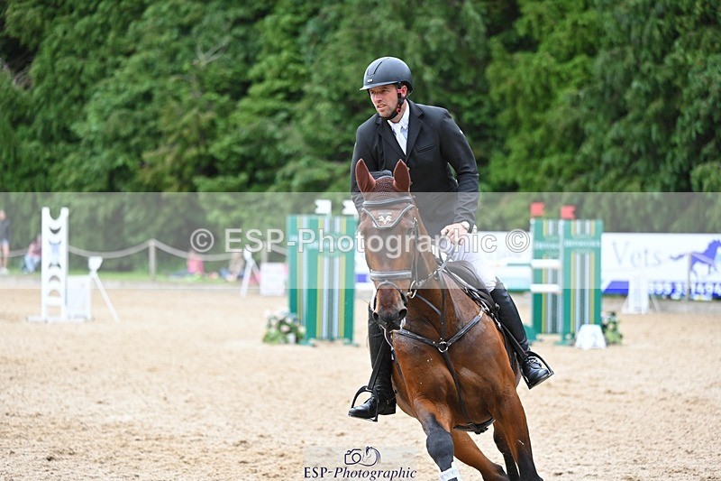 240525-160646-18052 - 537-FULL_MOON-Adam_Trew