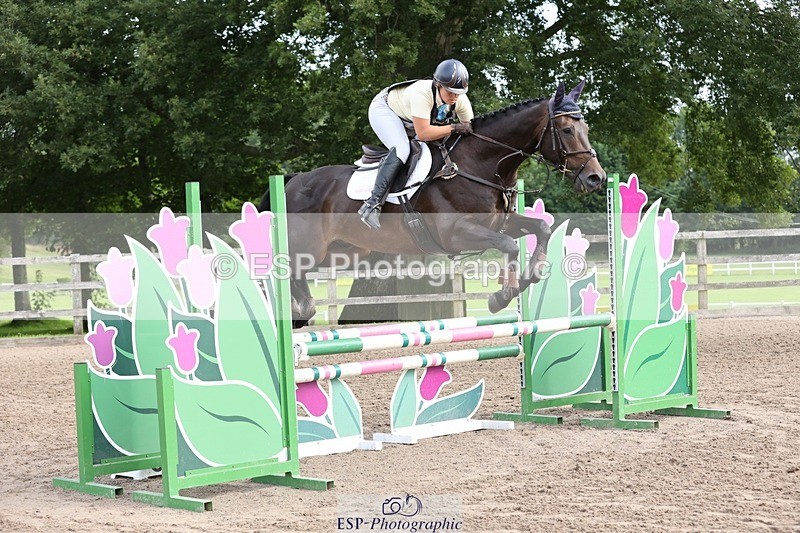 240803-094721-00168 - 110-Lizzie_Luxton-KILCARNA_BARNEY