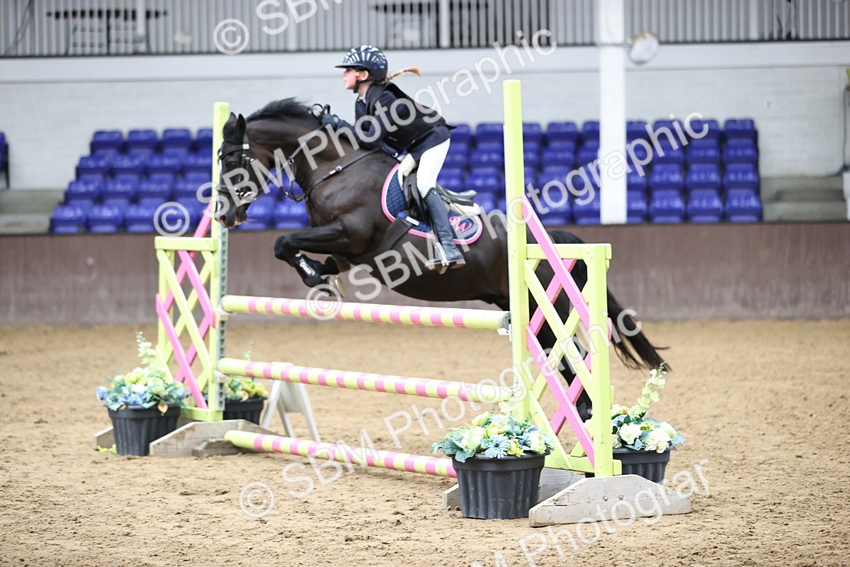 SBM_002624 - Class 12 - Springboard 128cm 138cm 90cm 1.00m