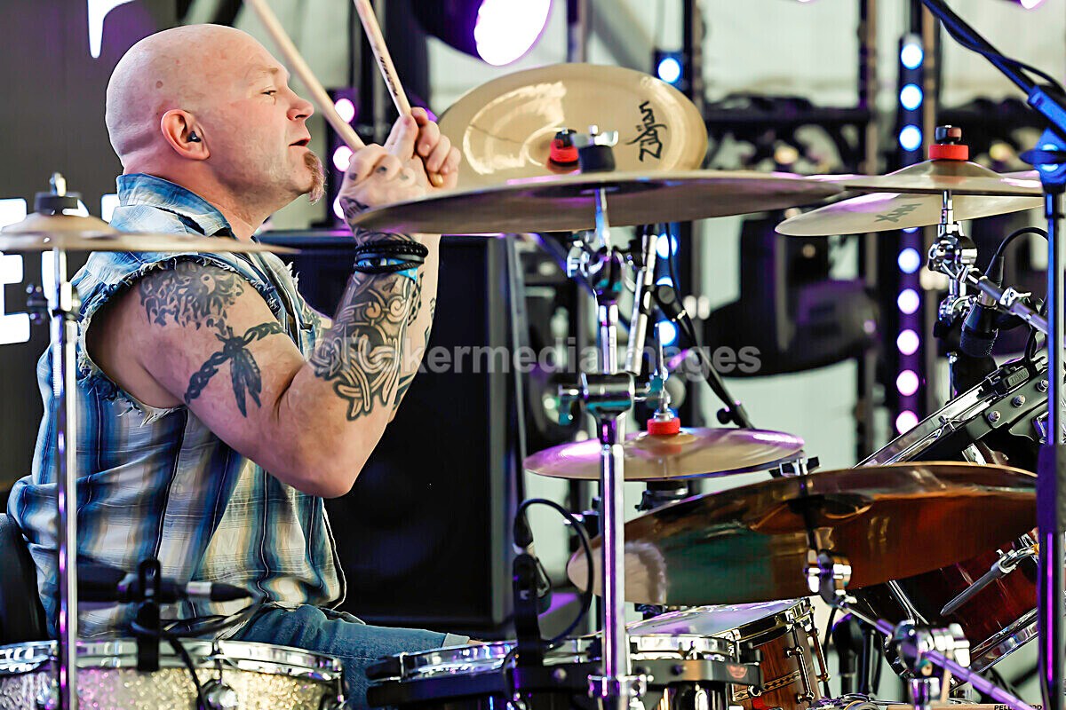 Minety 2024 Sunday-94 - Minety Music Festival 2024