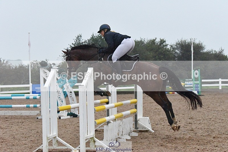 230917A-103822-06288 - Cls 33 British Novice & 90cm Open