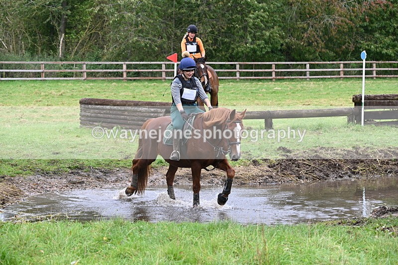 WJ6_6013 - Time at Photographer 12:41 to 13:05