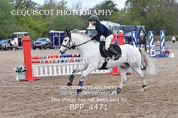 BPP_4471 - SUN CLASS 21 0.95m Amateur Championship Qualifier